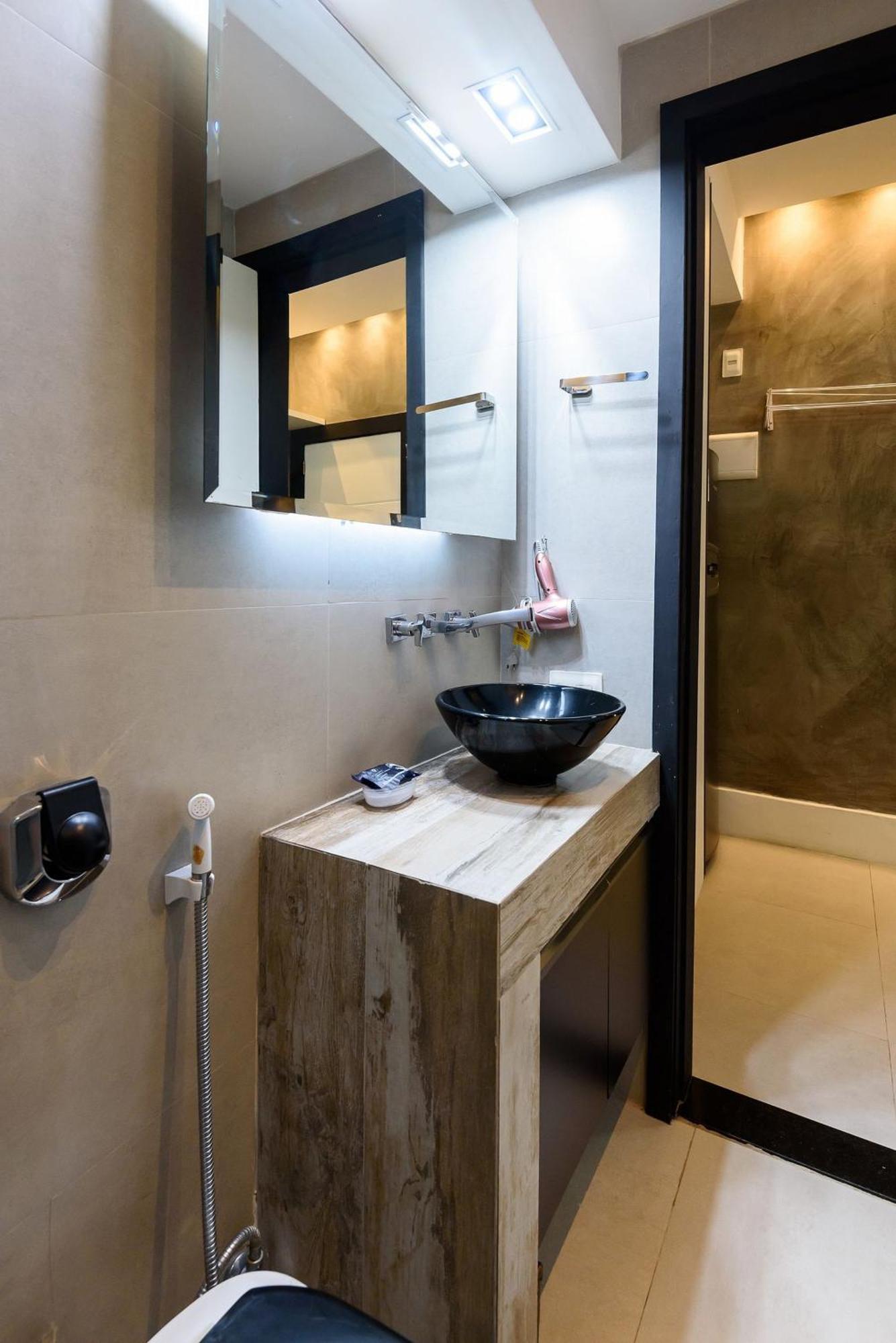 Amplo A 200m Da | Nsc 1085/702 Apartemen *